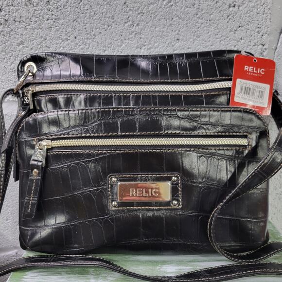 NWT Relic by Fossil Black Crossbody Adjustable Strap CROC Faux Leather - Picture 1 of 13